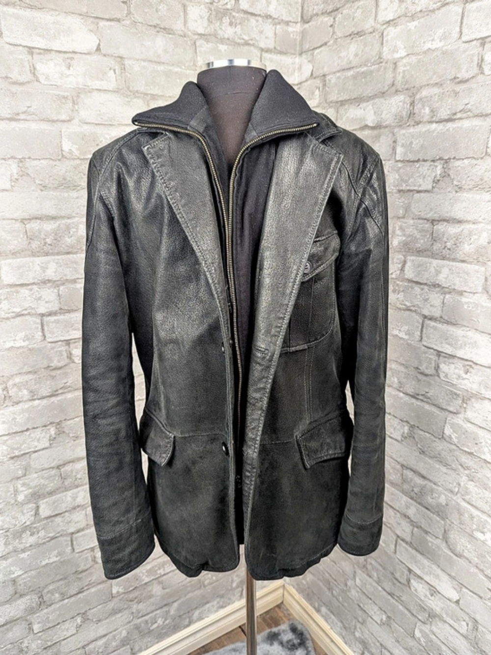 Vintage DANIER Black Leather Jacket Size Small